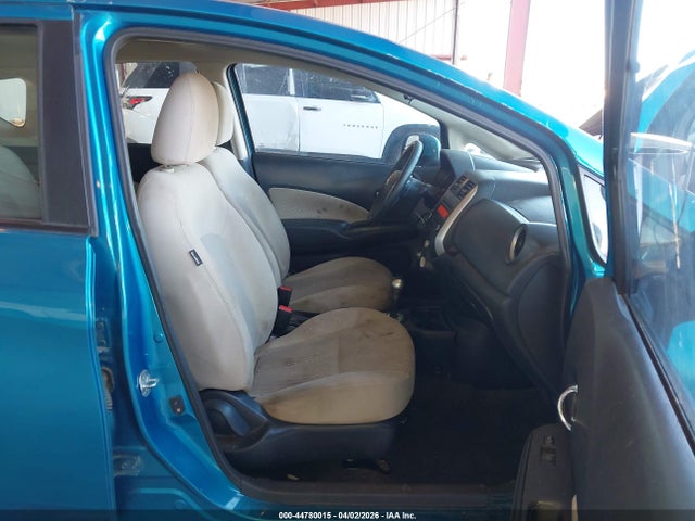 3N1CE2CP8EL370631 Nissan Versa Note Sv