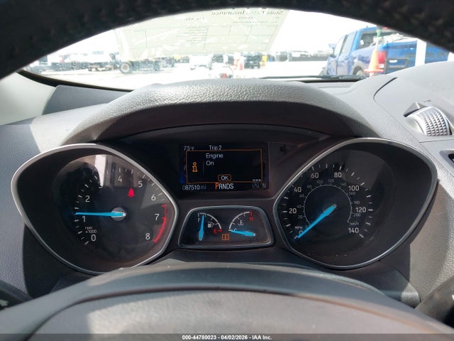 44780023 :رقم المزاد ، 1FMCU0JD0HUE46801 vin ، 2017 Ford Escape Titanium مزاد بيع