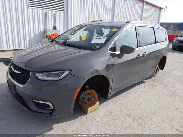 Продаж на аукціоні авто 2022 Chrysler Pacifica Touring L, vin: 2C4RC1BGXNR142173, номер лоту: 44780045