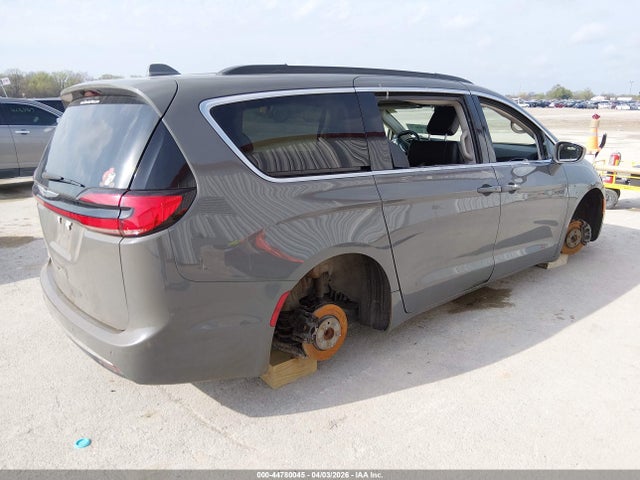 Продаж на аукціоні авто 2022 Chrysler Pacifica Touring L, vin: 2C4RC1BGXNR142173, номер лоту: 44780045