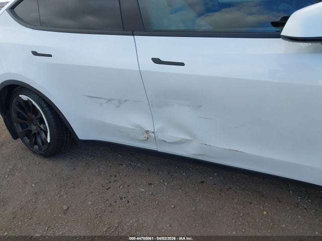 5YJYGDEE4LF058533 Tesla Model Y Long Range Dual Motor All-wheel Drive
