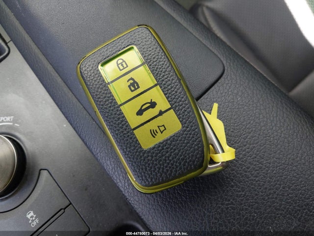 Продаж на аукціоні авто 2016 Lexus Is 300, vin: JTHCM1D25G5007525, номер лоту: 44780073