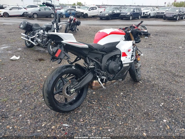 JYARNA3E8TA001865 Yamaha Yzf890