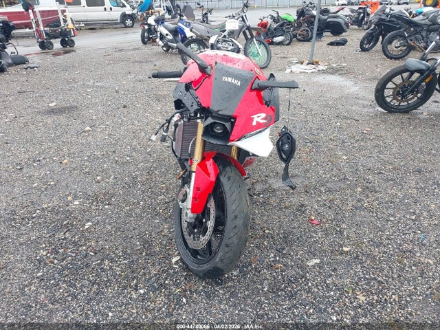 JYARNA3E8TA001865 Yamaha Yzf890