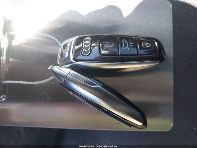 Aukcja sprzedaży 2022 Audi Q7 Premium Plus 55 Tfsi Quattro Tiptronic, vin: WA1LXBF78ND013825, numer aukcji: 44780100