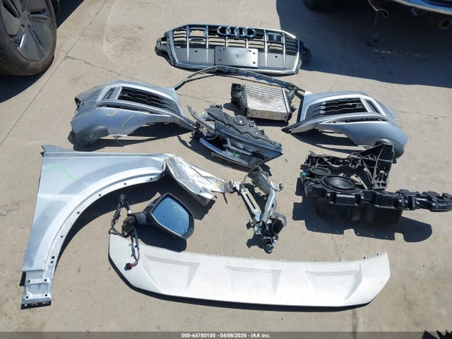 Aukcja sprzedaży 2022 Audi Q7 Premium Plus 55 Tfsi Quattro Tiptronic, vin: WA1LXBF78ND013825, numer aukcji: 44780100