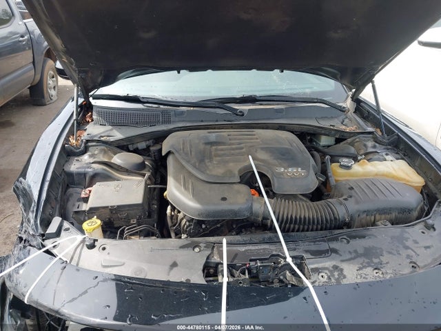 44780115 :رقم المزاد ، 2C3CDXJG2KH523917 vin ، 2019 Dodge Charger Sxt Awd مزاد بيع