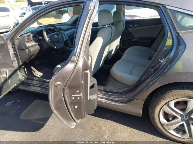 19XFC2F59GE201462 Honda Civic Lx
