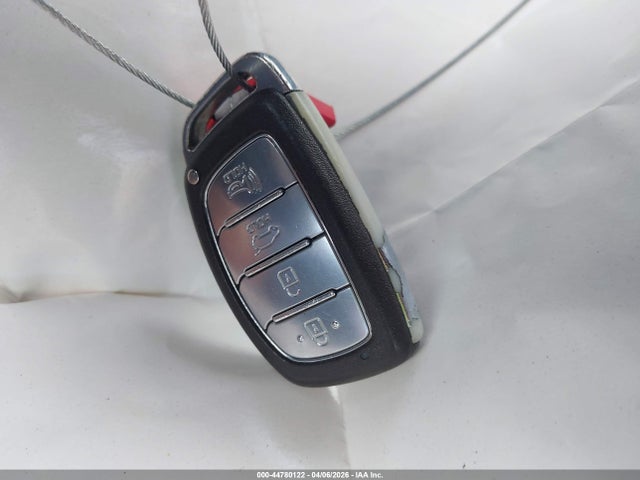KM8J33A27HU543486 Hyundai Tucson Night