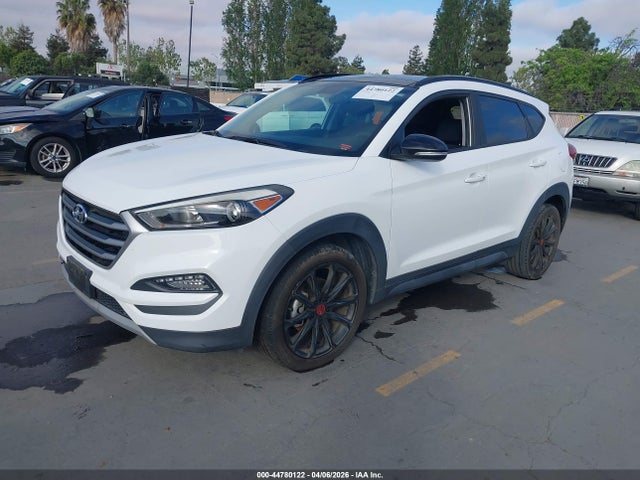 KM8J33A27HU543486 Hyundai Tucson Night