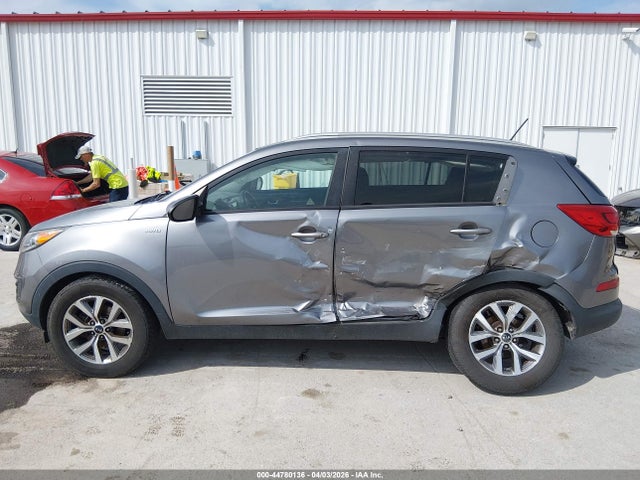 Aukcja sprzedaży 2016 Kia Sportage Lx, vin: KNDPBCAC3G7873844, numer aukcji: 44780136
