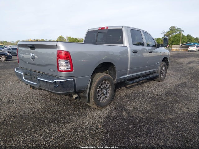 44780160 :رقم المزاد ، 3C6UR5CL7NG201883 vin ، 2022 Ram 2500 Tradesman  4x4 6'4 Box مزاد بيع