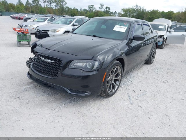 44780170 :رقم المزاد ، 2C3CCAAG5JH331812 vin ، 2018 Chrysler 300 Touring مزاد بيع