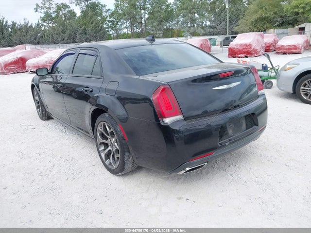 44780170 :رقم المزاد ، 2C3CCAAG5JH331812 vin ، 2018 Chrysler 300 Touring مزاد بيع