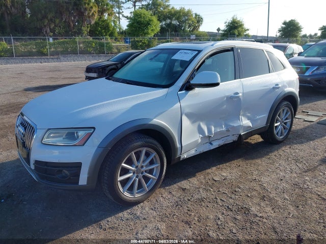 44780171 :رقم المزاد ، WA1L2AFP1HA023255 vin ، 2017 Audi Q5 2.0t Premium مزاد بيع