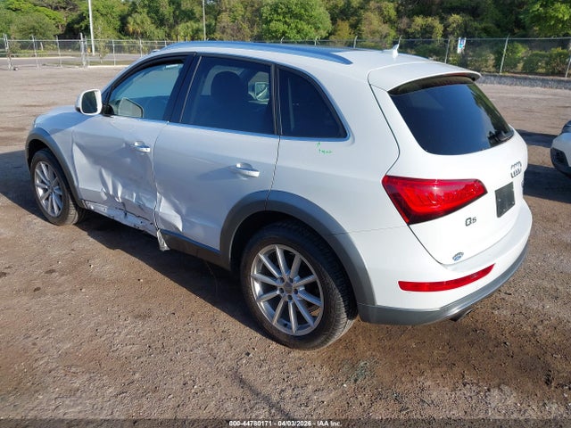 44780171 :رقم المزاد ، WA1L2AFP1HA023255 vin ، 2017 Audi Q5 2.0t Premium مزاد بيع