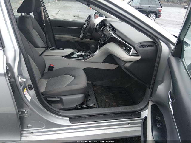 2018 TOYOTA CAMRY HYBRID 4T1B31HK6JU507227 Photo 4