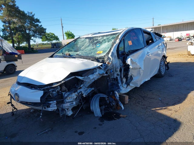 Toyota Prius Four 2017 JTDKARFU2H3032947 Image 6