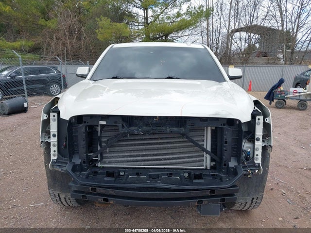 44780208 :رقم المزاد ، 1GKS2CKJ7FR694625 vin ، 2015 Gmc Yukon Denali مزاد بيع