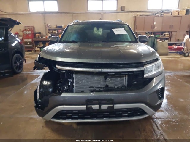 Продаж на аукціоні авто 2022 Volkswagen Atlas 3.6l V6 Se W/technology, vin: 1V2KR2CAXNC555962, номер лоту: 44780210