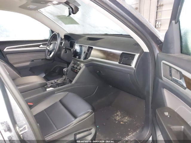 Продаж на аукціоні авто 2022 Volkswagen Atlas 3.6l V6 Se W/technology, vin: 1V2KR2CAXNC555962, номер лоту: 44780210