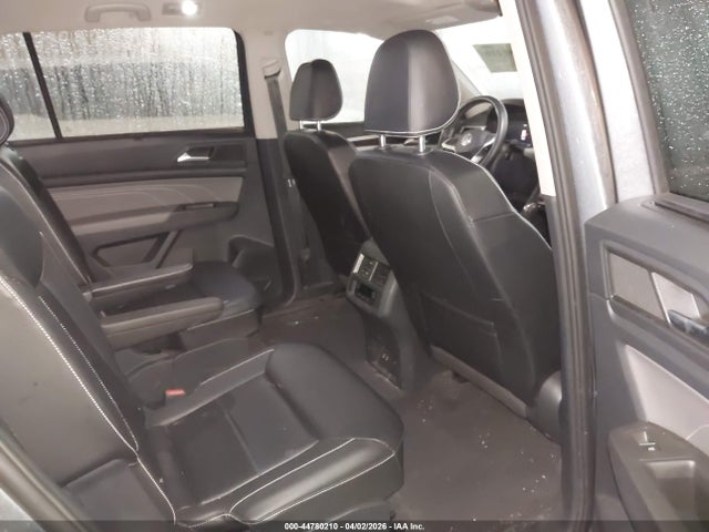 Продаж на аукціоні авто 2022 Volkswagen Atlas 3.6l V6 Se W/technology, vin: 1V2KR2CAXNC555962, номер лоту: 44780210