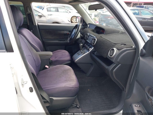 44780212 :رقم المزاد ، JTLZE4FE3EJ056538 vin ، 2014 Scion Xb Release Series مزاد بيع