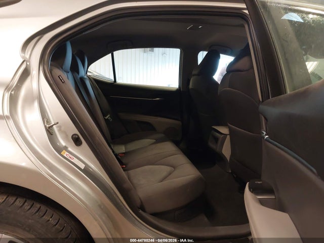 Продажа на аукционе авто 2018 Toyota Camry Hybrid Le, vin: 4T1B31HK9JU506511, номер лота: 44780246