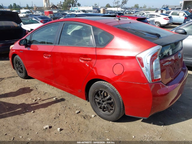 2013 TOYOTA PRIUS JTDKN3DU6D1717351 Photo 2