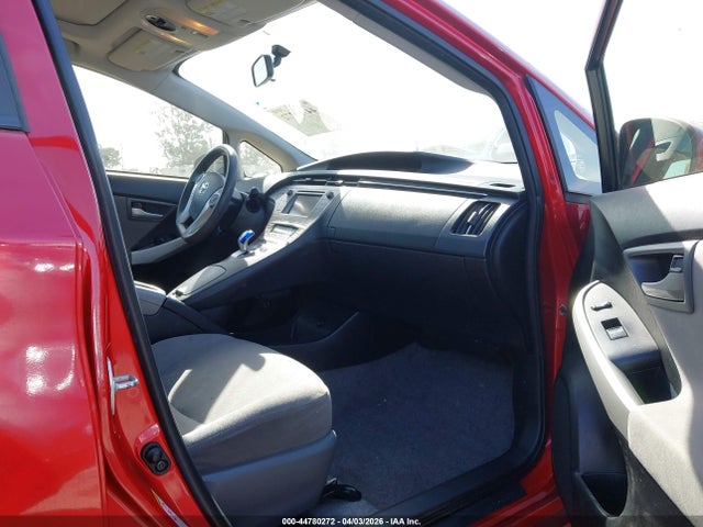 2013 TOYOTA PRIUS JTDKN3DU6D1717351 Photo 4
