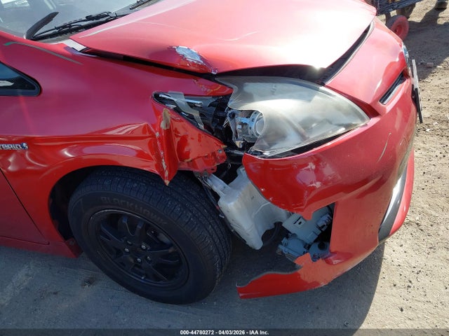 2013 TOYOTA PRIUS JTDKN3DU6D1717351 Photo 5