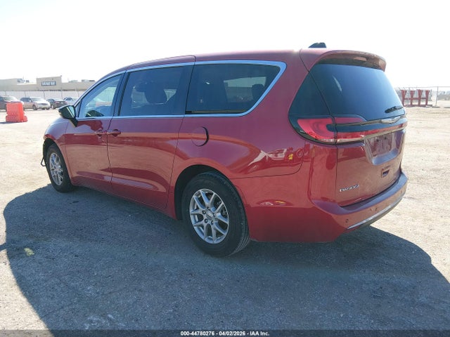 2024 CHRYSLER PACIFICA 2C4RC1BG2RR170166 Photo 2