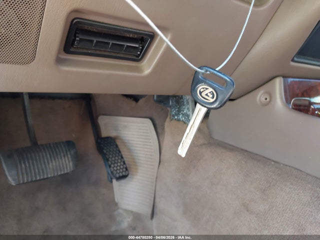 44780280 :رقم المزاد ، JT6HJ88J0V0151155 vin ، 1997 Lexus Lx 450 مزاد بيع