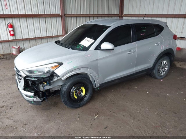 Продаж на аукціоні авто 2016 Hyundai Tucson Se, vin: KM8J33A4XGU110907, номер лоту: 44780286