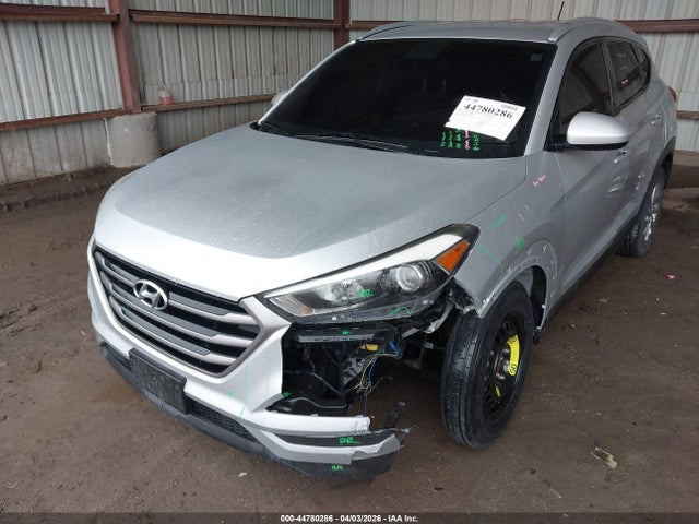 Продаж на аукціоні авто 2016 Hyundai Tucson Se, vin: KM8J33A4XGU110907, номер лоту: 44780286
