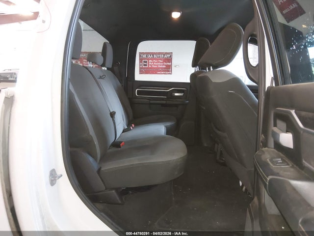 44780291 :رقم المزاد ، 3C6UR5DL6RG340407 vin ، 2024 Ram 2500 Big Horn  4x4 6'4 Box مزاد بيع