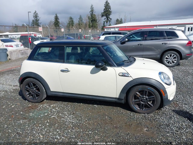 44780292 :رقم المزاد ، WMWMF73557TL87344 vin ، 2007 Mini Cooper S مزاد بيع
