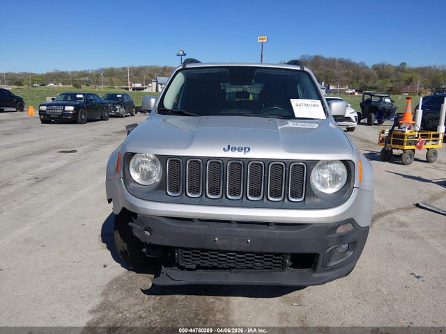 Aukcja sprzedaży 2017 Jeep Renegade Latitude 4x4, vin: ZACCJBBB6HPE80040, numer aukcji: 44780309