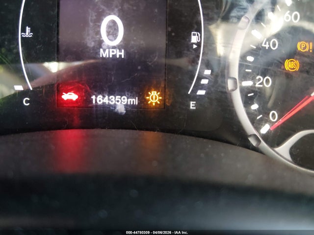 Auction sale of the 2017 Jeep Renegade Latitude 4x4, vin: ZACCJBBB6HPE80040, lot number: 44780309