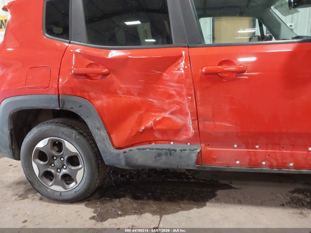 Aukcja sprzedaży 2017 Jeep Renegade Latitude 4x4, vin: ZACCJBBH1HPF93544, numer aukcji: 44780314
