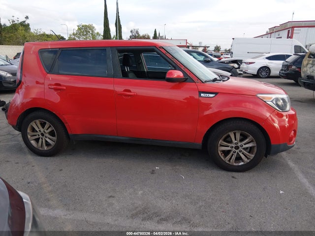 KIA SOUL + 2018 KNDJP3A55J7620086 Image 14