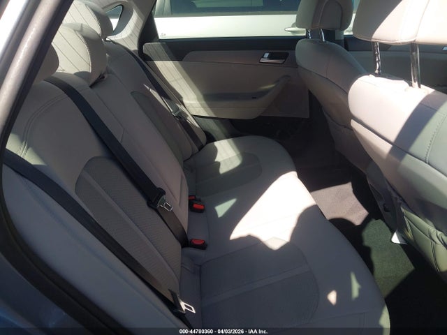 Hyundai SONATA SE 2015 5NPE24AF5FH194823 Image 8