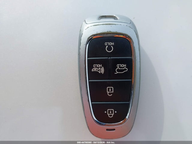 Продажа на аукционе авто 2022 Hyundai Santa Fe Xrt, vin: 5NMS64AJ9NH399486, номер лота: 44780365