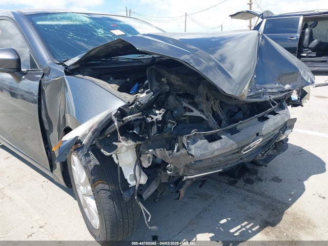 JM1BM1U77G1303467 Mazda Mazda3 I Sport