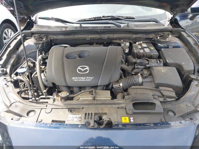 44780385 :رقم المزاد ، 3MZBN1U76JM258963 vin ، 2018 Mazda Mazda3 Sport مزاد بيع