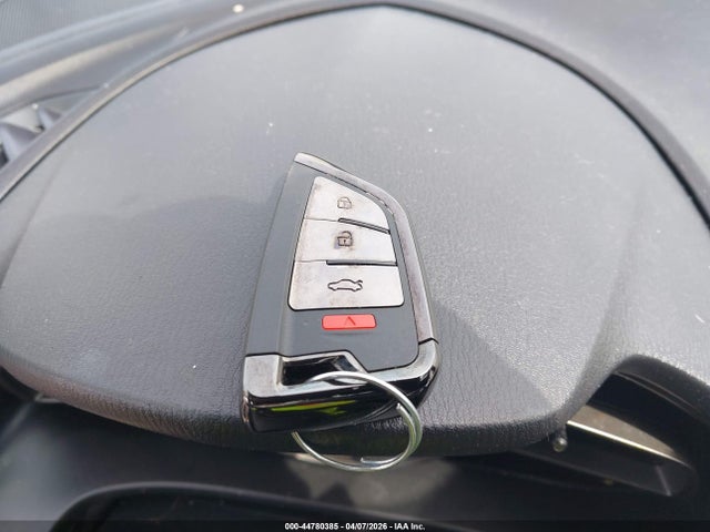 44780385 :رقم المزاد ، 3MZBN1U76JM258963 vin ، 2018 Mazda Mazda3 Sport مزاد بيع