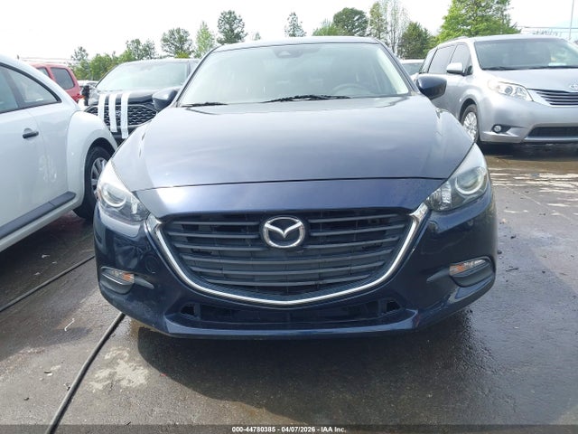 44780385 :رقم المزاد ، 3MZBN1U76JM258963 vin ، 2018 Mazda Mazda3 Sport مزاد بيع
