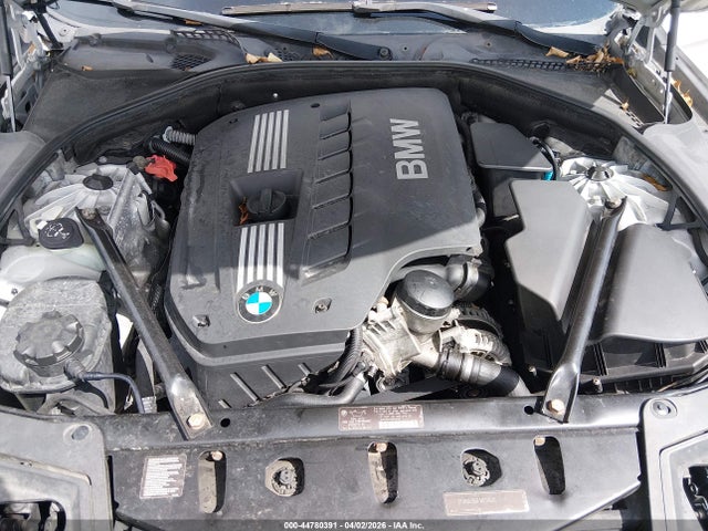 44780391 :رقم المزاد ، WBAFR1C54BC743787 vin ، 2011 Bmw 528i مزاد بيع