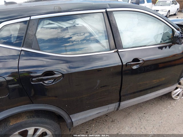 Aukcja sprzedaży 2017 Nissan Rogue Sport S, vin: JN1BJ1CP7HW009584, numer aukcji: 44780410