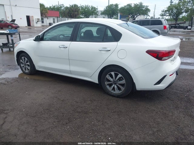 2023 Kia Rio S მანქანა იყიდება აუქციონზე, vin: 3KPA24AD5PE554921, აუქციონის ნომერი: 44780435